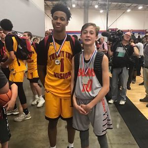 Meet your Posher, Gavin